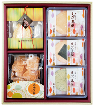 人気の海老せんべい